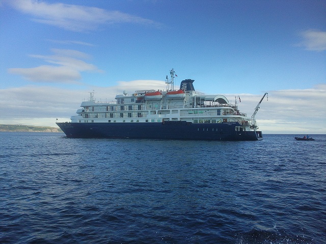 Photo of the cruise liner 'Caledonian Sky'