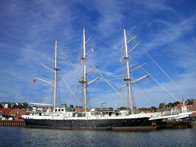 A photo of a schooner in Whitby Harbour 